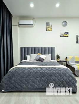 Студия квартира, посуточно, 36м2, 4/10 этаж