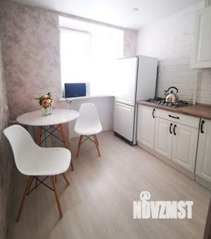 1-к квартира, посуточно, 44м2, 4/5 этаж
