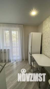 1-к квартира, посуточно, 38м2, 2/9 этаж