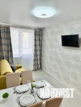 2-к квартира, посуточно, 38м2, 7/10 этаж