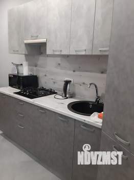 1-к квартира, посуточно, 48м2, 4/10 этаж