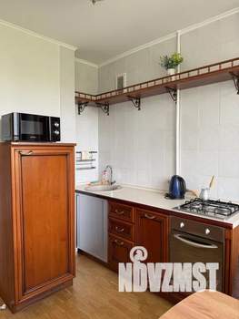 1-к квартира, посуточно, 33м2, 6/10 этаж