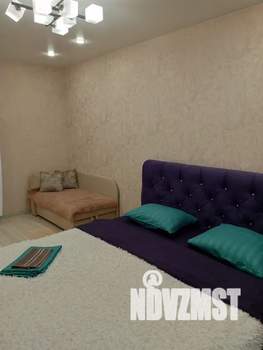 1-к квартира, посуточно, 33м2, 1/9 этаж