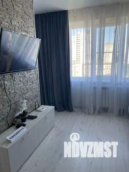 Студия квартира, посуточно, 38м2, 7/9 этаж