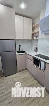 1-к квартира, посуточно, 48м2, 8/17 этаж