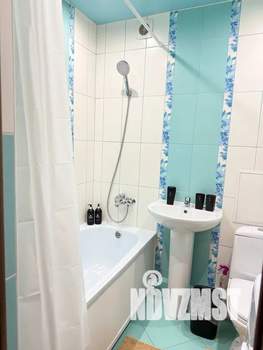 1-к квартира, посуточно, 35м2, 3/5 этаж