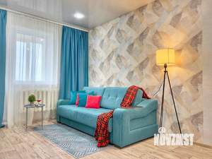 1-к квартира, посуточно, 40м2, 9/9 этаж