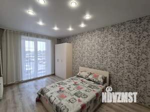 1-к квартира, посуточно, 52м2, 2/10 этаж