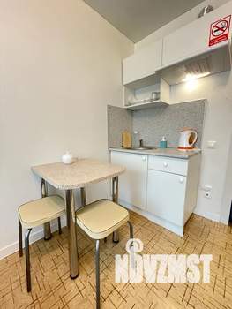 Студия квартира, посуточно, 12м2, 4/9 этаж