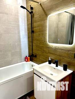 1-к квартира, посуточно, 38м2, 8/22 этаж