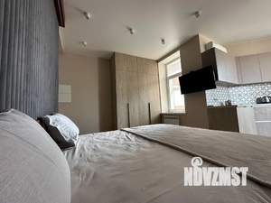 Студия квартира, посуточно, 38м2, 5/10 этаж