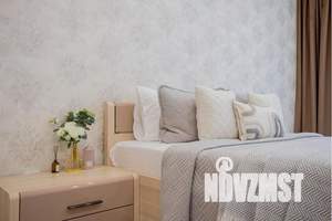 2-к квартира, посуточно, 62м2, 13/21 этаж