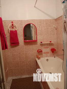 1-к квартира, посуточно, 38м2, 1/5 этаж