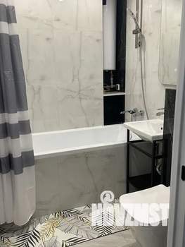 1-к квартира, посуточно, 38м2, 7/9 этаж