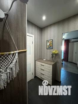 Студия квартира, посуточно, 30м2, 6/9 этаж