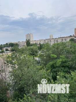 Студия квартира, посуточно, 30м2, 4/5 этаж