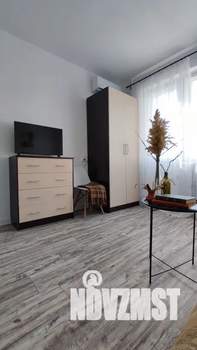 1-к квартира, посуточно, 36м2, 4/9 этаж