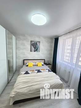 2-к квартира, посуточно, 38м2, 7/10 этаж