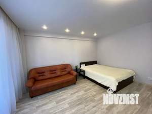 Студия квартира, посуточно, 38м2, 8/20 этаж