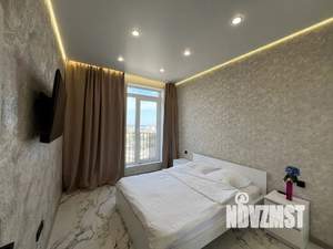 1-к квартира, посуточно, 43м2, 19/20 этаж