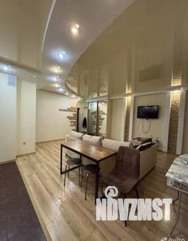 Студия квартира, посуточно, 40м2, 9/16 этаж