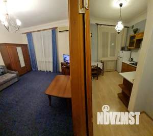 1-к квартира, посуточно, 35м2, 2/4 этаж