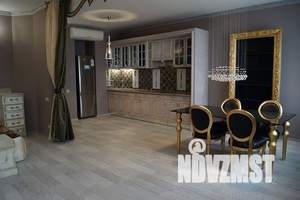 Студия квартира, на длительный срок, 66м2, 7/32 этаж