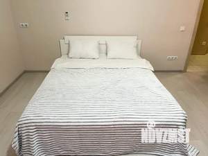 1-к квартира, посуточно, 40м2, 13/16 этаж