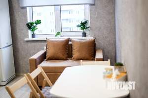 1-к квартира, посуточно, 40м2, 1/1 этаж