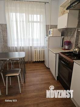 1-к квартира, посуточно, 40м2, 1/9 этаж