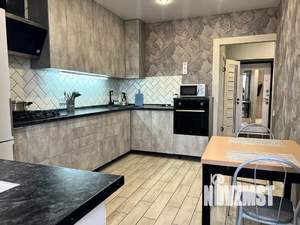 1-к квартира, посуточно, 38м2, 9/12 этаж