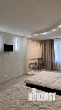 Студия квартира, посуточно, 35м2, 2/9 этаж
