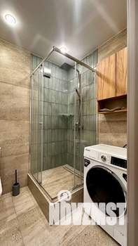 Студия квартира, посуточно, 35м2, 1/3 этаж