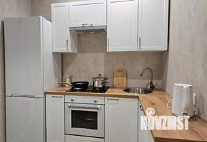 1-к квартира, посуточно, 56м2, 1/1 этаж