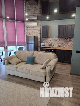 1-к квартира, посуточно, 42м2, 3/10 этаж