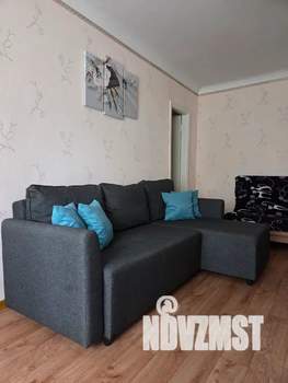 2-к квартира, посуточно, 43м2, 4/5 этаж