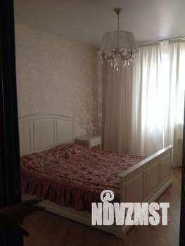 1-к квартира, посуточно, 64м2, 1/1 этаж