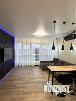 Студия квартира, посуточно, 33м2, 20/21 этаж