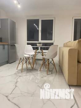 Студия квартира, посуточно, 38м2, 8/20 этаж