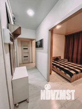 1-к квартира, посуточно, 42м2, 16/16 этаж