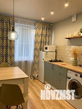 1-к квартира, посуточно, 38м2, 4/9 этаж