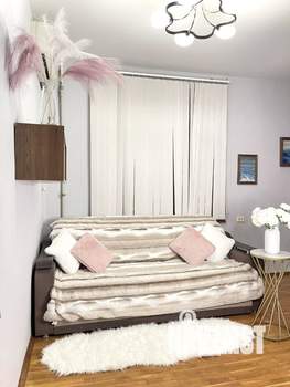 2-к квартира, посуточно, 62м2, 5/8 этаж