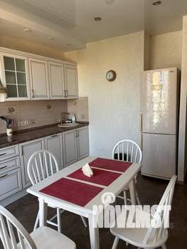 Студия квартира, посуточно, 50м2, 9/17 этаж