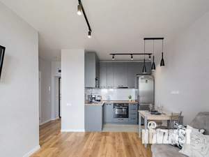 2-к квартира, посуточно, 40м2, 21/23 этаж