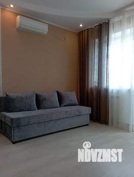 Студия квартира, посуточно, 28м2, 4/5 этаж