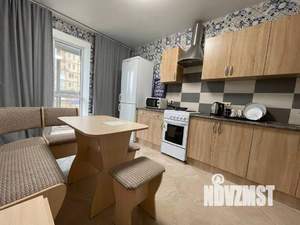 1-к квартира, посуточно, 42м2, 1/1 этаж