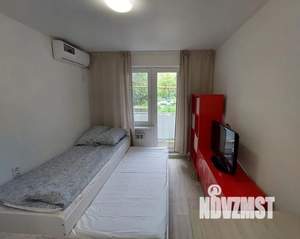 1-к квартира, посуточно, 13м2, 1/9 этаж