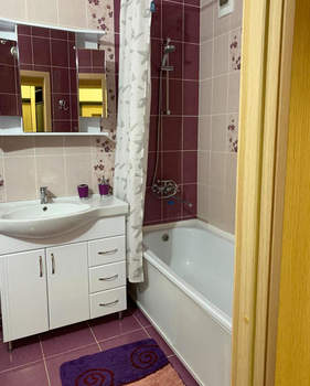 1-к квартира, на длительный срок, 40м2, 4/10 этаж