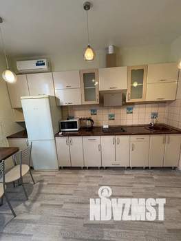 Студия квартира, посуточно, 30м2, 13/16 этаж