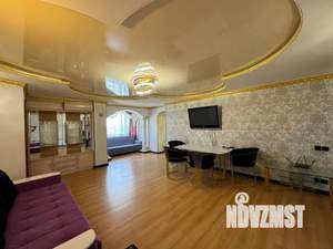 1-к квартира, посуточно, 120м2, 1/1 этаж